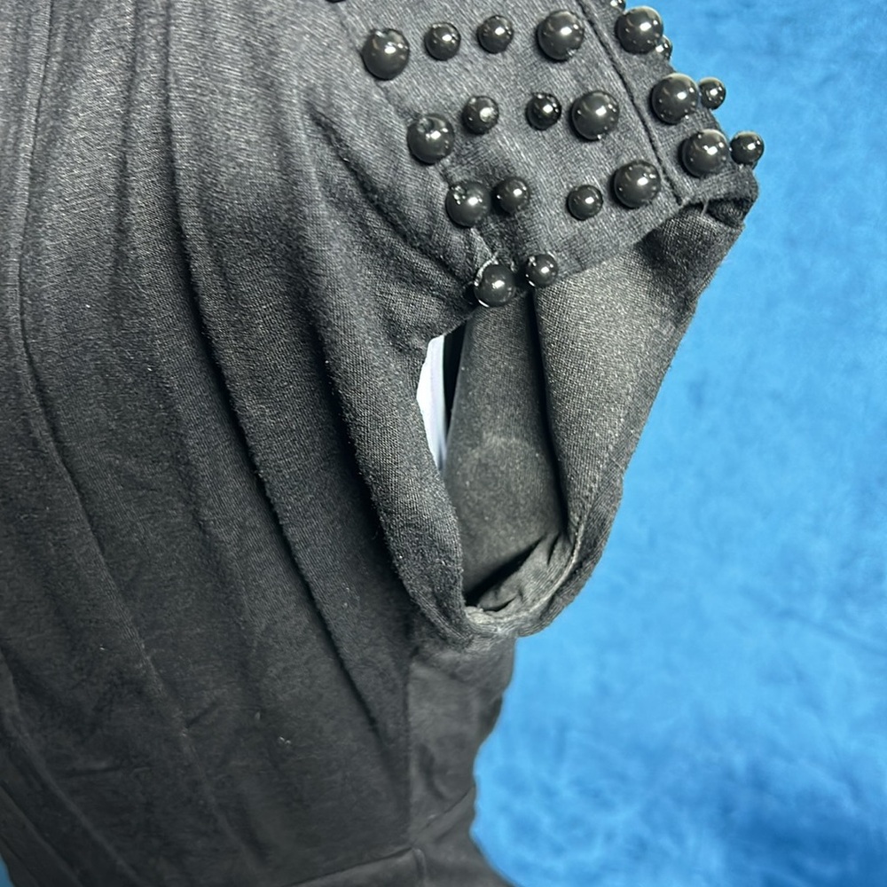 Twelve by twelve Elegant Black Dress with Beaded Accents (without belt ) - Picture 10 of 12